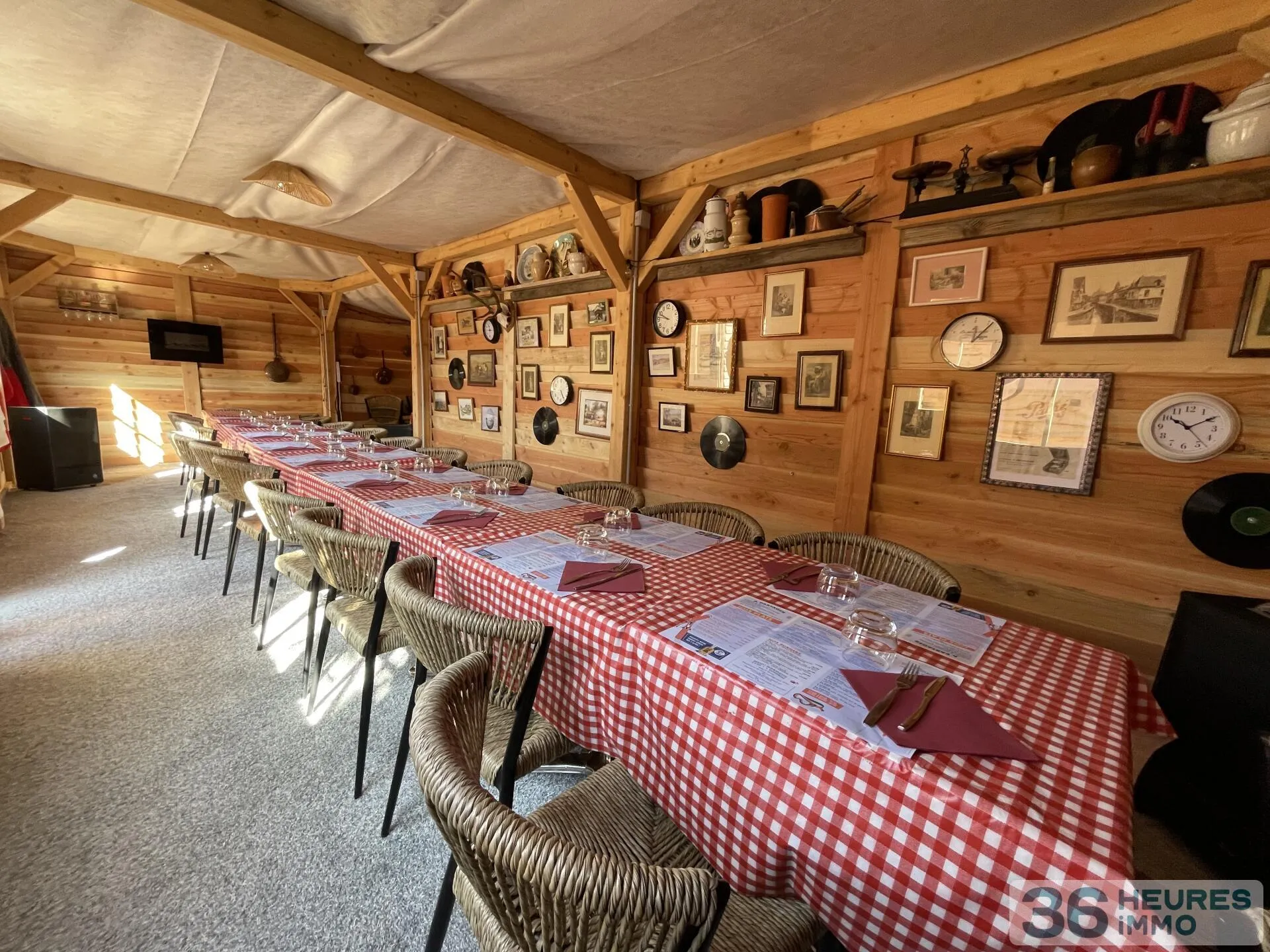 Business and/or Commercial Premises à Montbazon — vignette 13