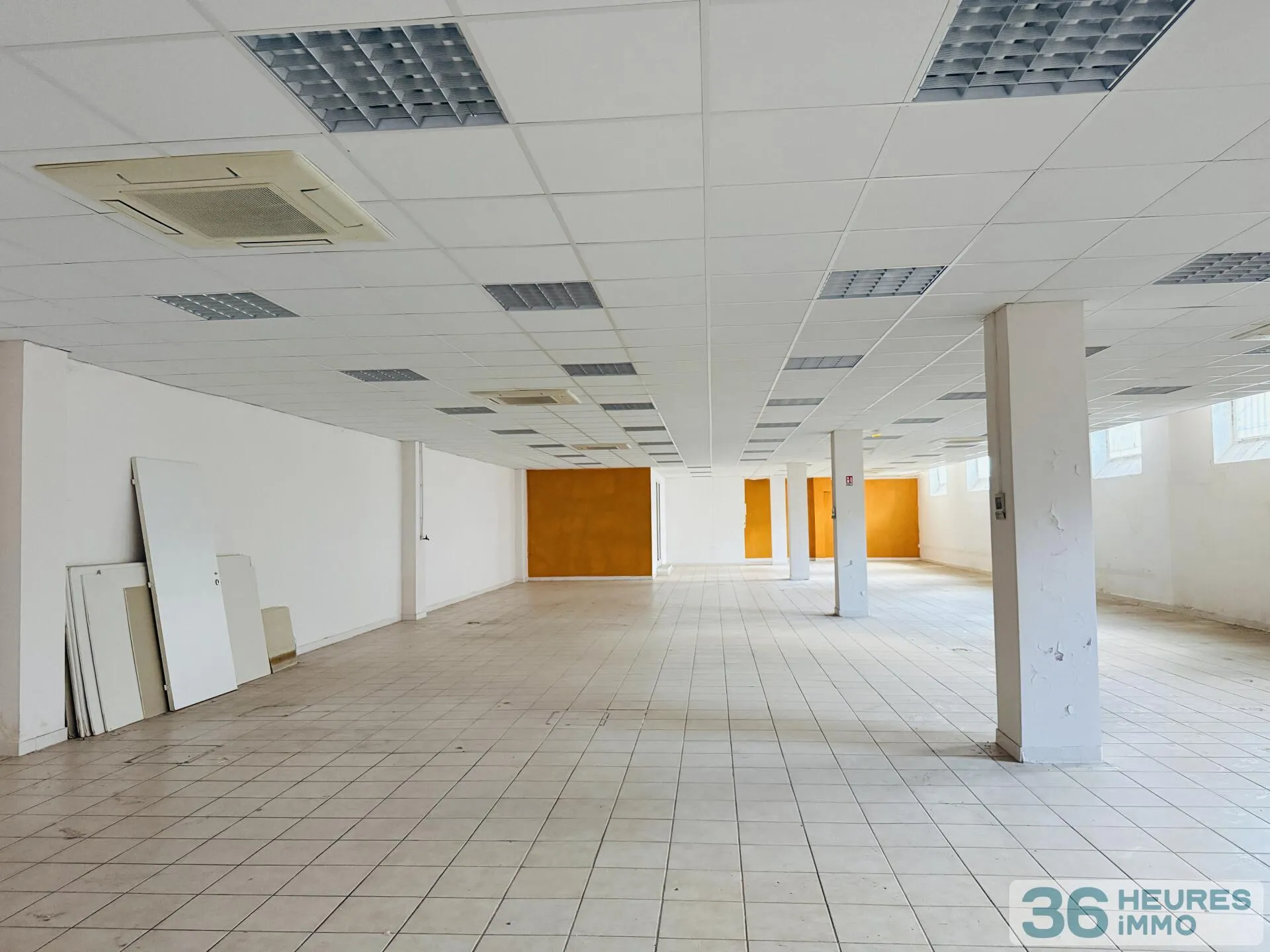 Building à Marseille 16e Arrondissement — vignette 2