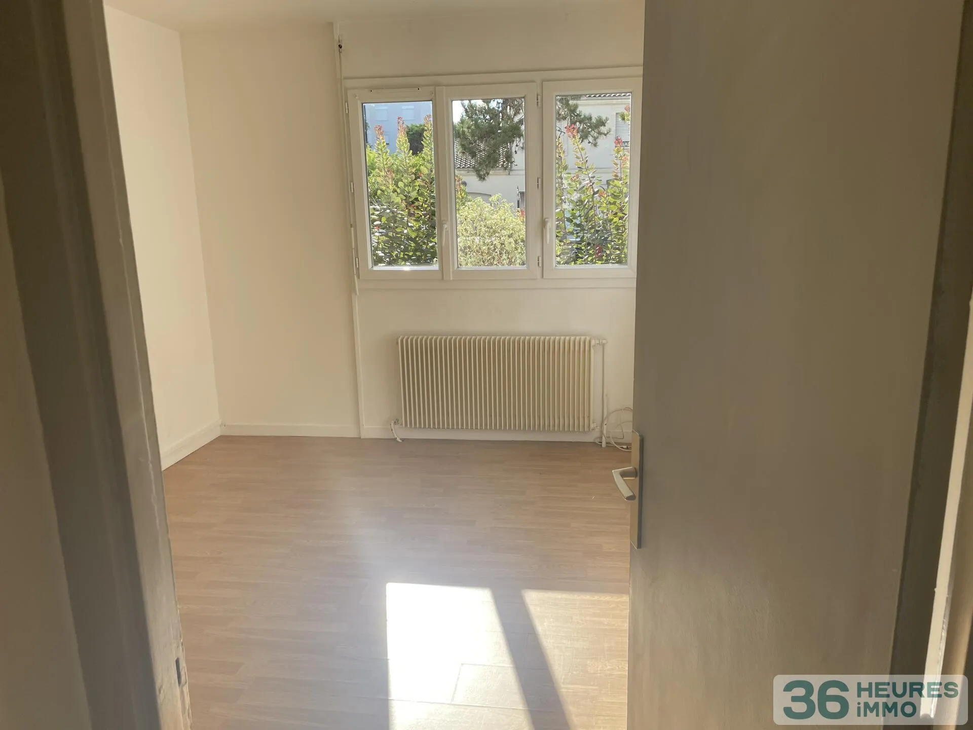 Apartment à Bordeaux — vignette 6