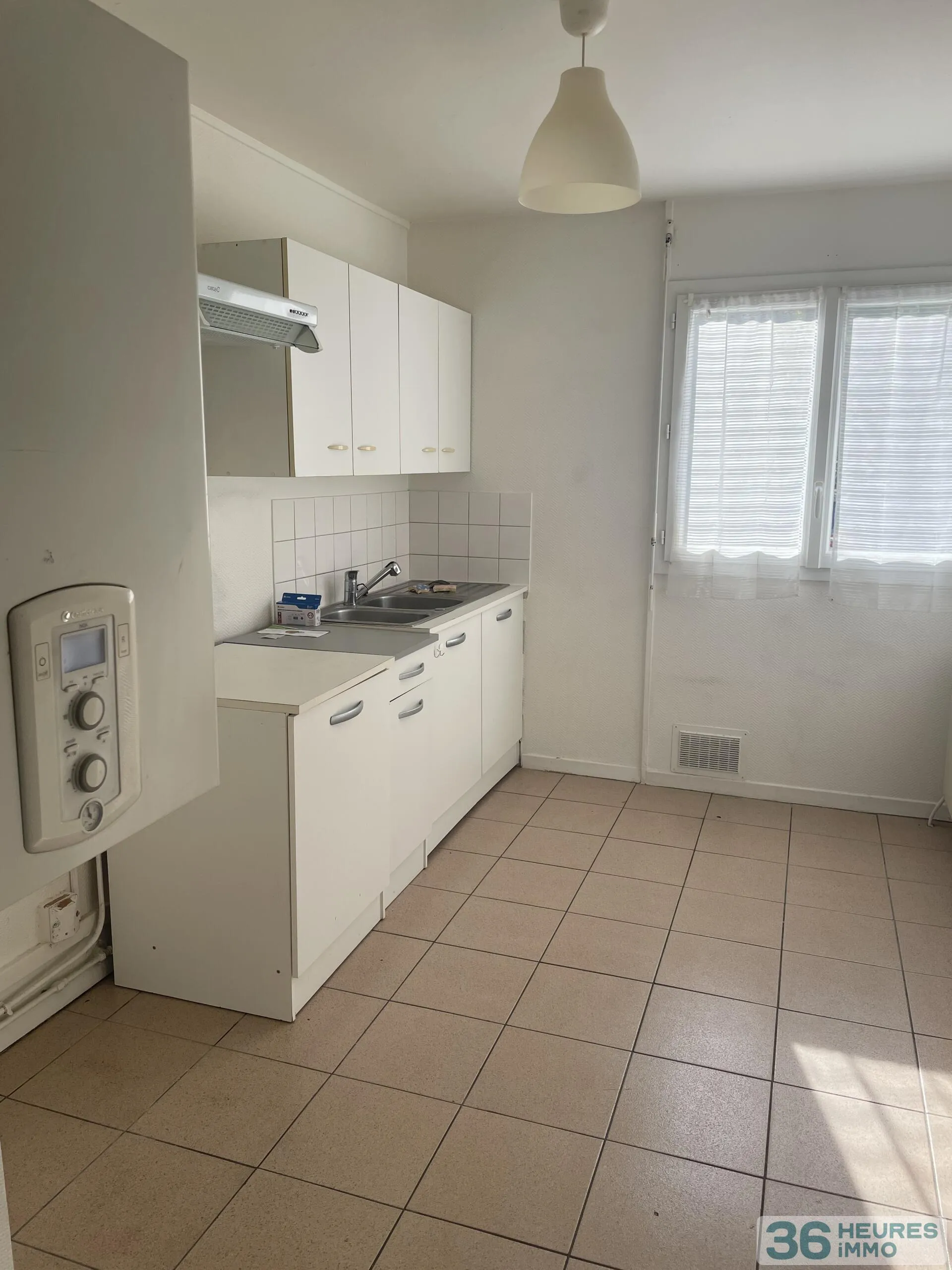 Apartment à Bordeaux — vignette 8