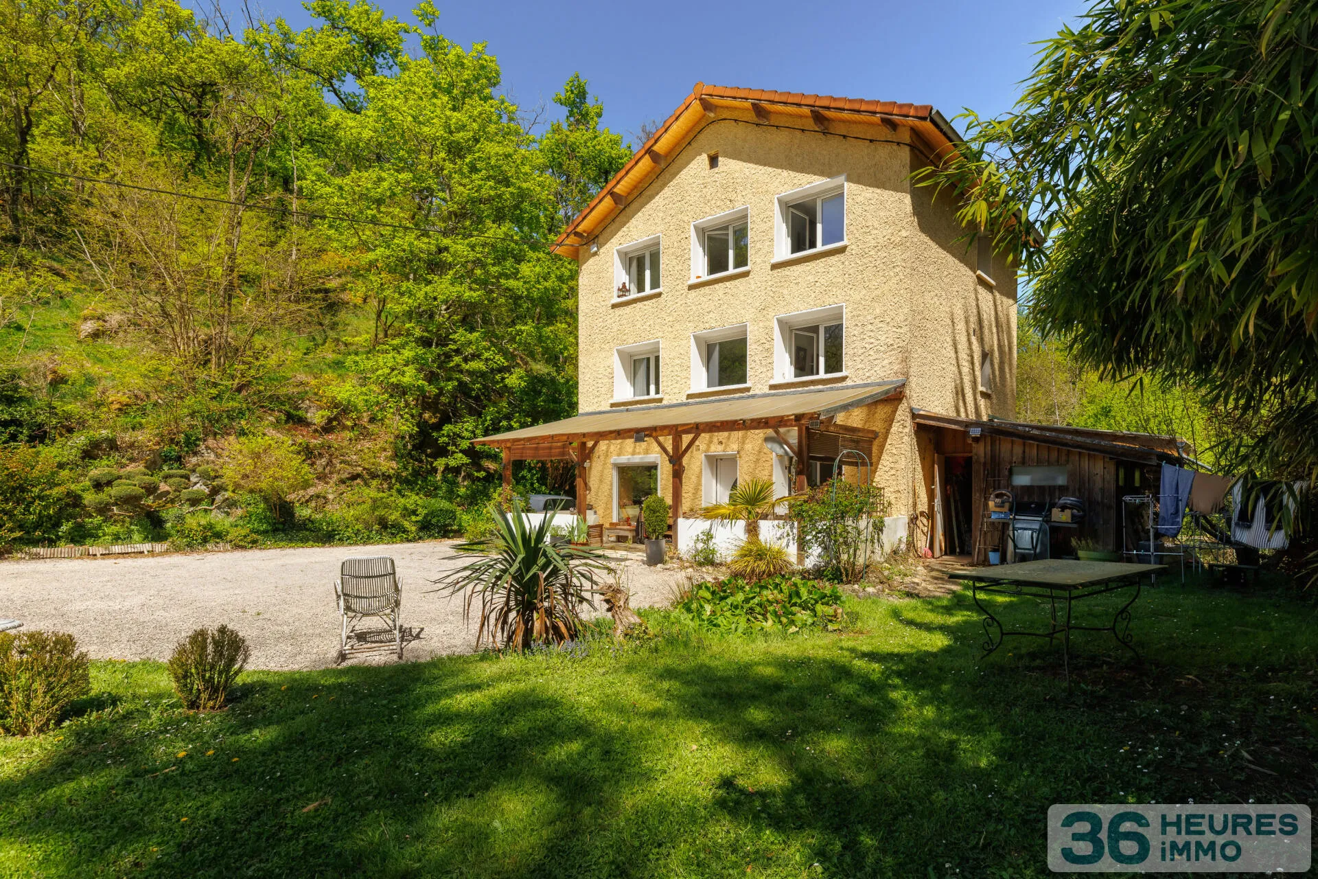 House à Saint-Genis-les-Ollières — vignette 2