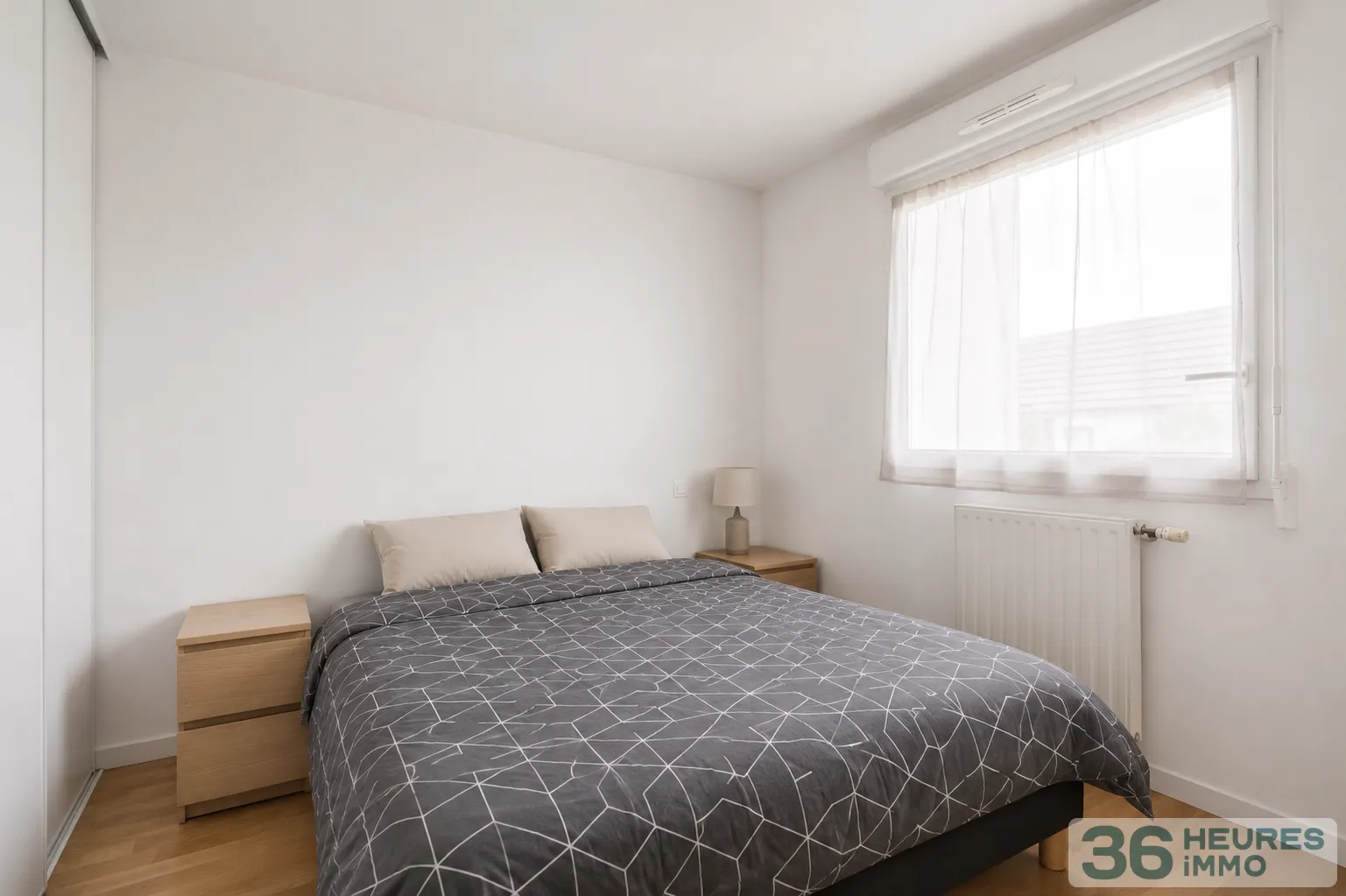 Apartment à Bordeaux — vignette 4