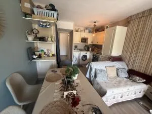 Apartment à Saint-Cyr-sur-Mer — vignette 5