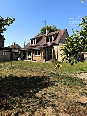 Maison ancienne 3 chambres-ROUVRAY 21530-70 000€ FAI