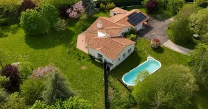 Maison familiale avec piscine au calme