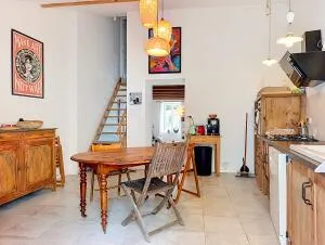 House à Genouillé — vignette 8