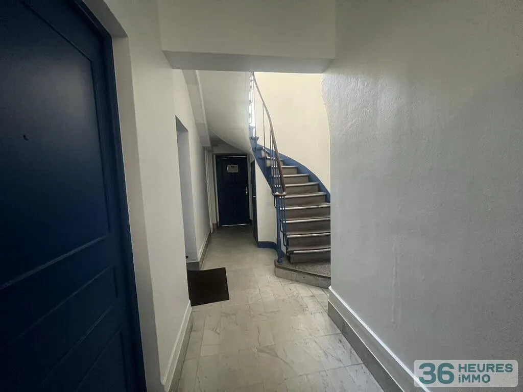 Apartment à Paris 15e Arrondissement — vignette 10