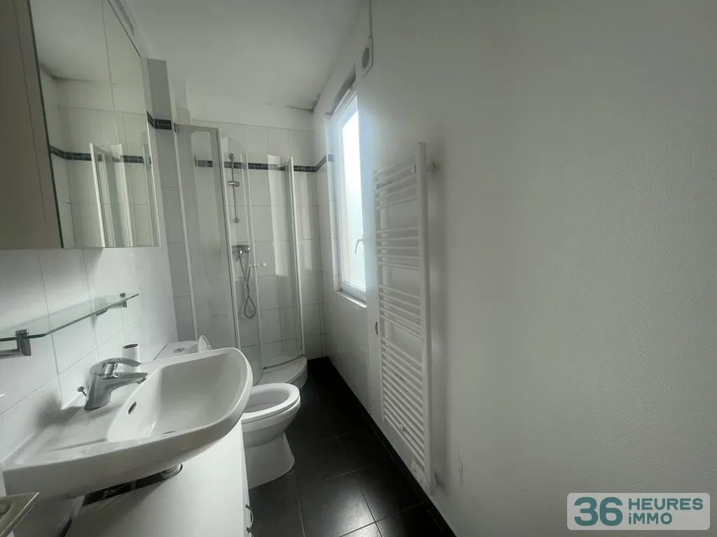 Apartment à Paris 15e Arrondissement — vignette 6
