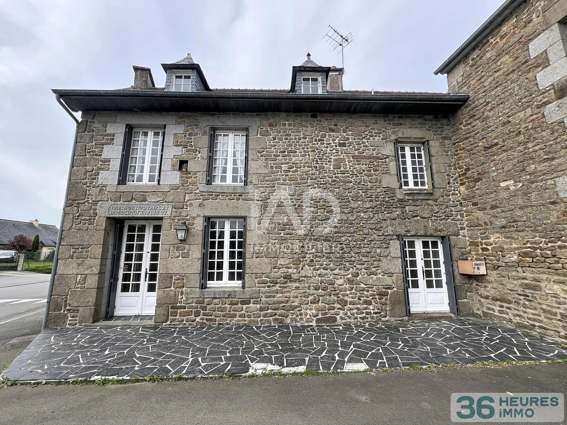 House à Bonnemain — vignette 2