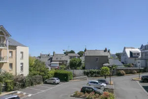 Apartment à Dinard — vignette 6