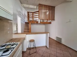 Apartment à Nîmes — vignette 3