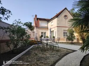 House à Sainte-Catherine-de-Fierbois — vignette 3