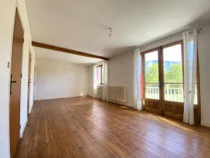 House à Les Échelles — vignette 5