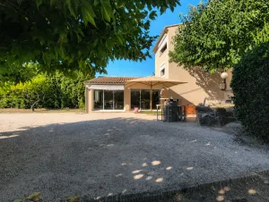 House à Loriol-du-Comtat — vignette 2