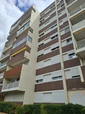 Apartment à Le Mans — vignette 8