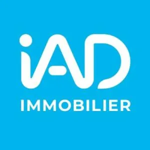 IAD - LAUREN  DUVEAU