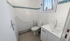 Building à Clichy-sous-Bois — vignette 6