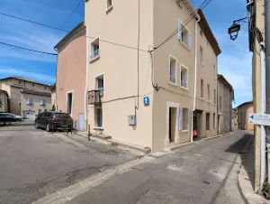 Maison de village à Pernes les Fontaines