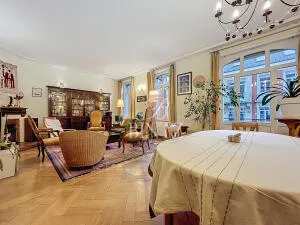 Apartment à Strasbourg — vignette 4