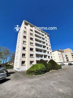 Apartment à Lyon 8e Arrondissement — vignette 7