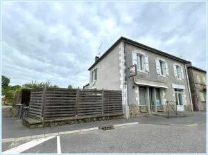 Maison - 93 m² - 5 pièces