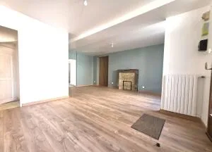 House à Loué — vignette 4