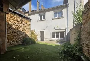 Maison de Village LOUE