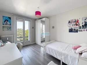 Apartment à Tours — vignette 7