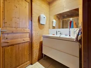 House à Le Parc — vignette 10