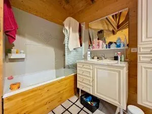 House à Le Parc — vignette 14
