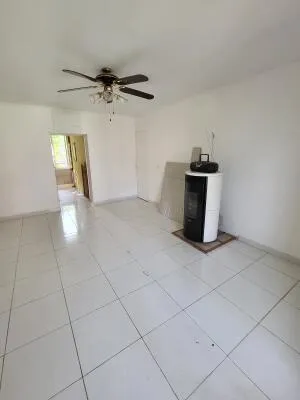 House à Château-Landon — vignette 3