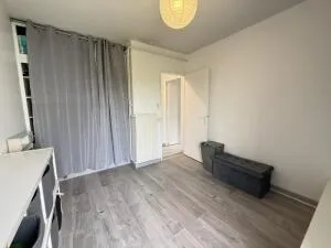 Apartment à Vitrolles — vignette 9
