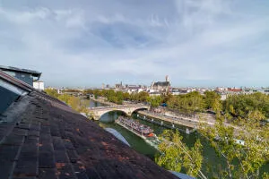 Apartment à Paris 4e Arrondissement — vignette 13