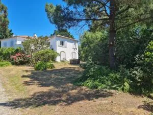 VILLA DE CHARME A 500M DE LA PLAGE DES CARRES - LA BERNERIE-EN-RETZ