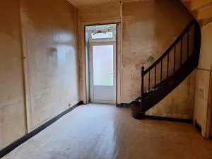 House à Saint-Denis-de-Gastines — vignette 3