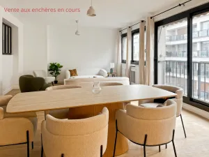 Apartment à Paris 16e Arrondissement — vignette 2