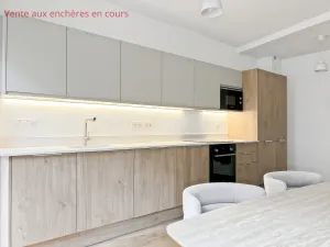 Apartment à Paris 16e Arrondissement — vignette 6