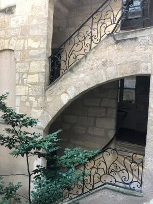 APPARTEMENT DS IMMEUBLE DE PIERRE VIEUX BORDEAUX