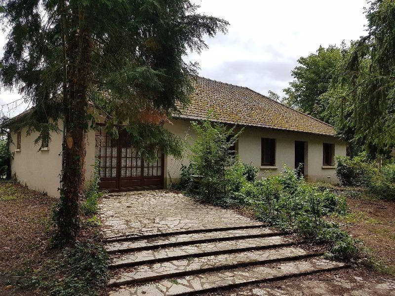 PAVILLON PLAIN PIED A RENOVER - 3500M² TERRAIN - GARAGE 