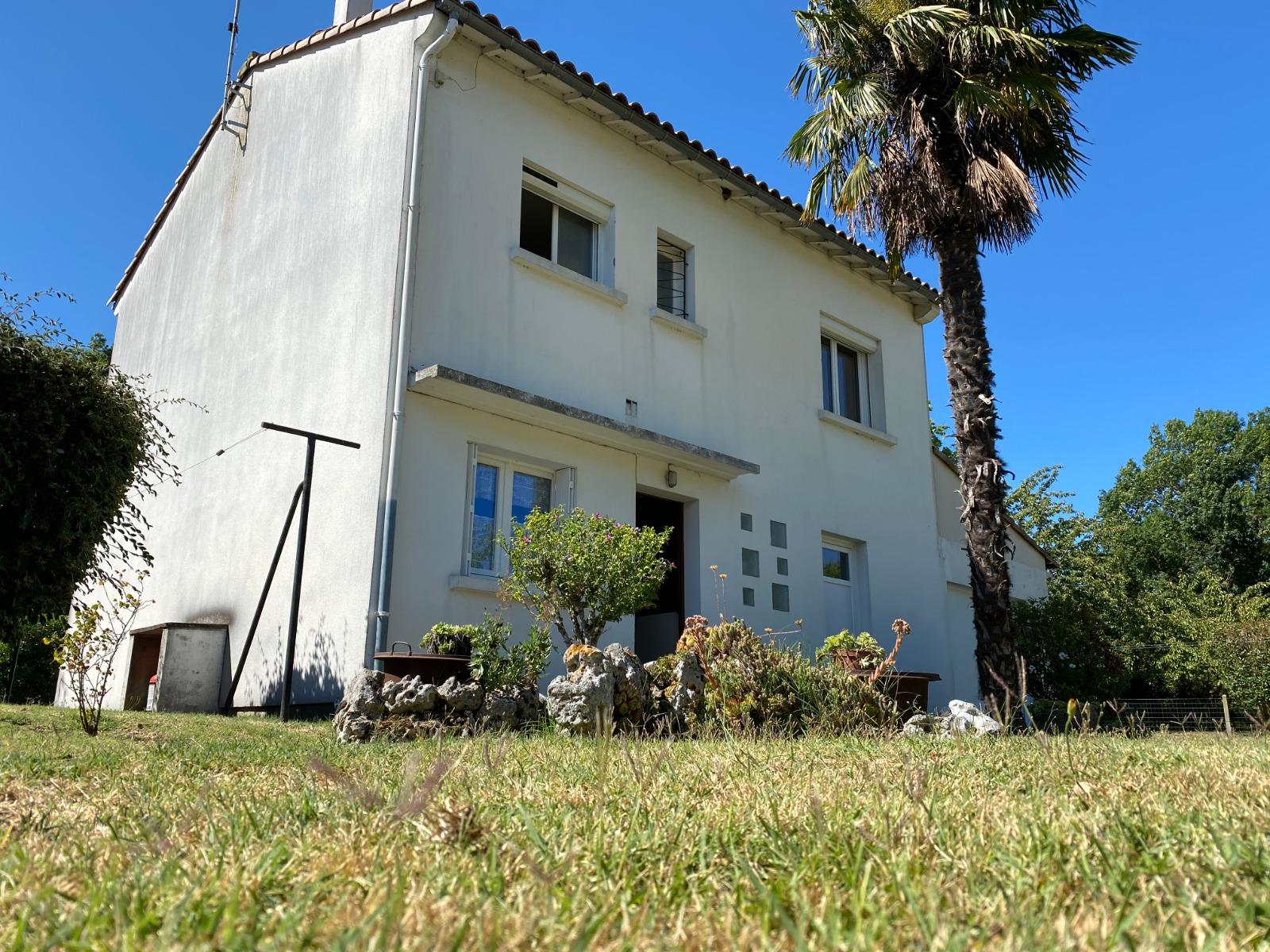 EXCLUSIVITE Maison 5 pièces MESCHERS 500m centre-ville