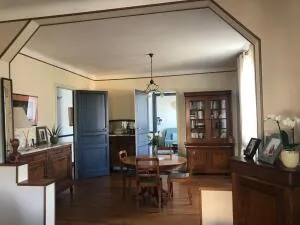 MAISON année 30