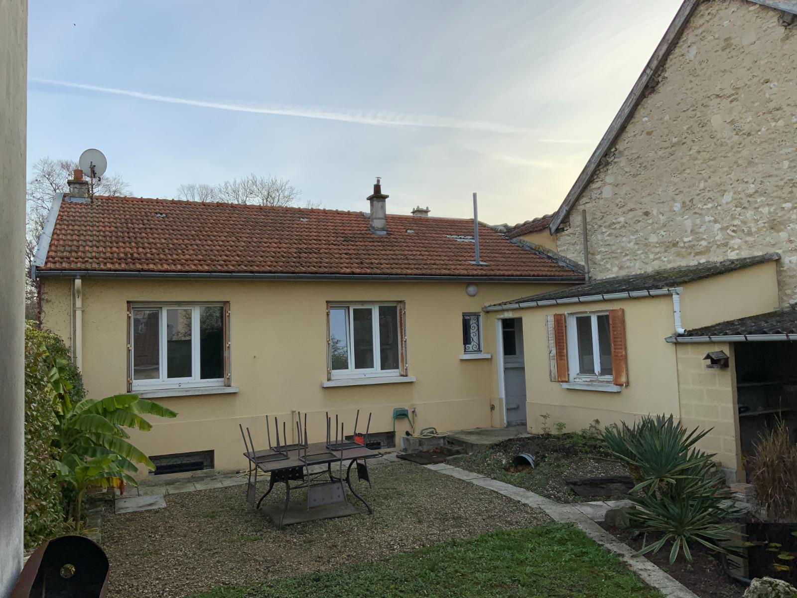 GUEUX- T3 91m²