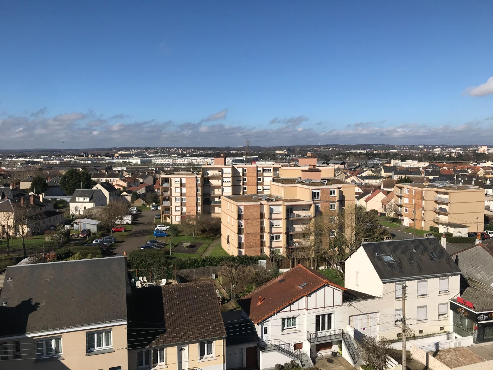 APPARTEMENT TYPE 2 - TRAVERSANT - VUE DEGAGEE
