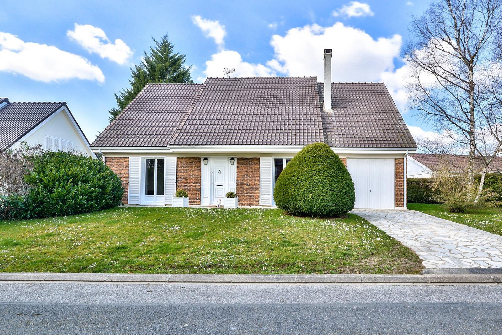 grande maison individuelle 