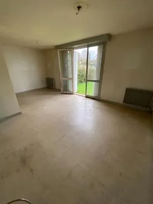 Maison à Brive-la-Gaillarde — vignette 5