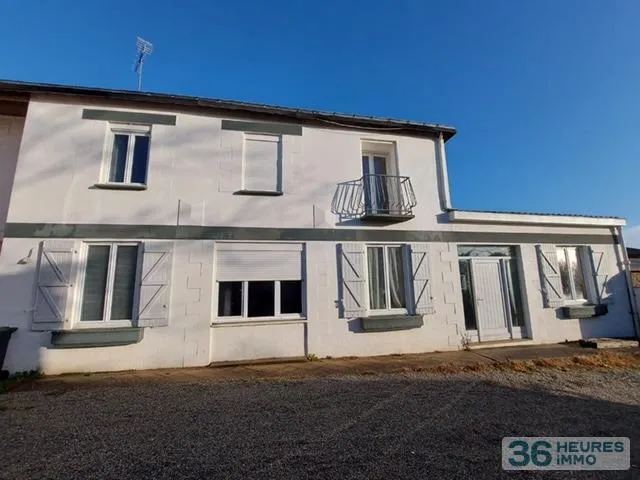 vaste maison de bourg