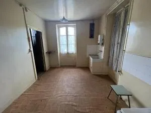 Maison à Thiviers — vignette 9