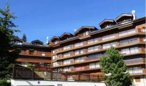 Appartement residence le pralong 1/2 plein est 