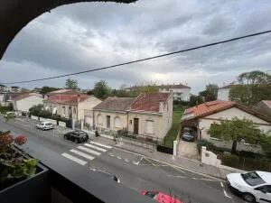 Appartement à Bordeaux — vignette 6