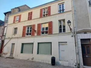 Immeuble à Melun — vignette 2